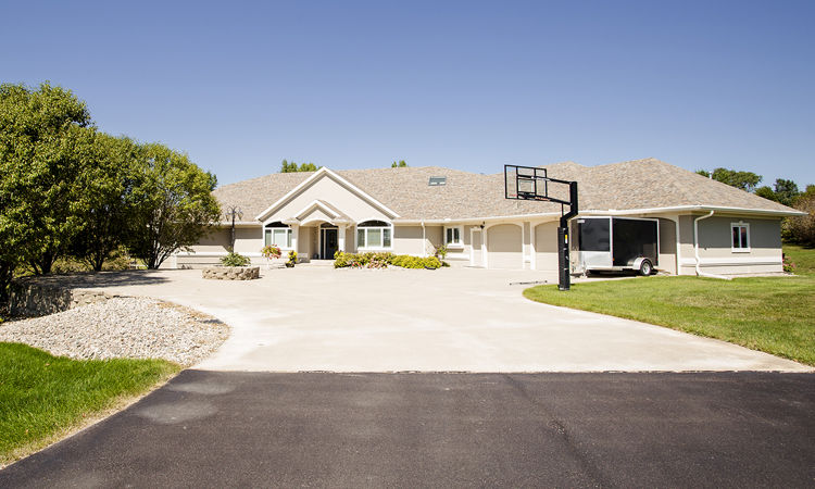4701 DeRocher Path, Sioux City